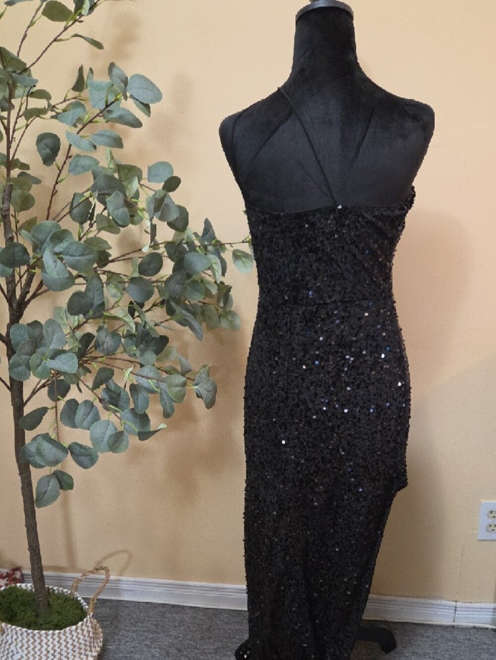 One-Shoulder Black Sequin Evening Gown - Picture 2 of 2